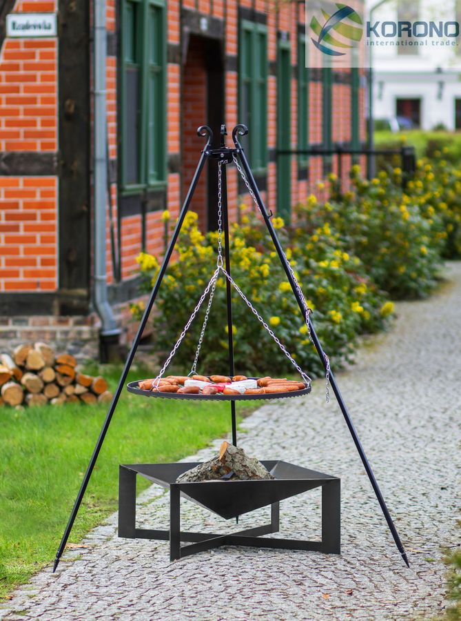 Grill mit Feuerschale