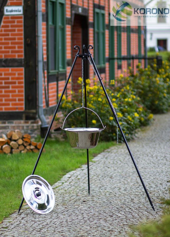 Behälter mit Stativ
