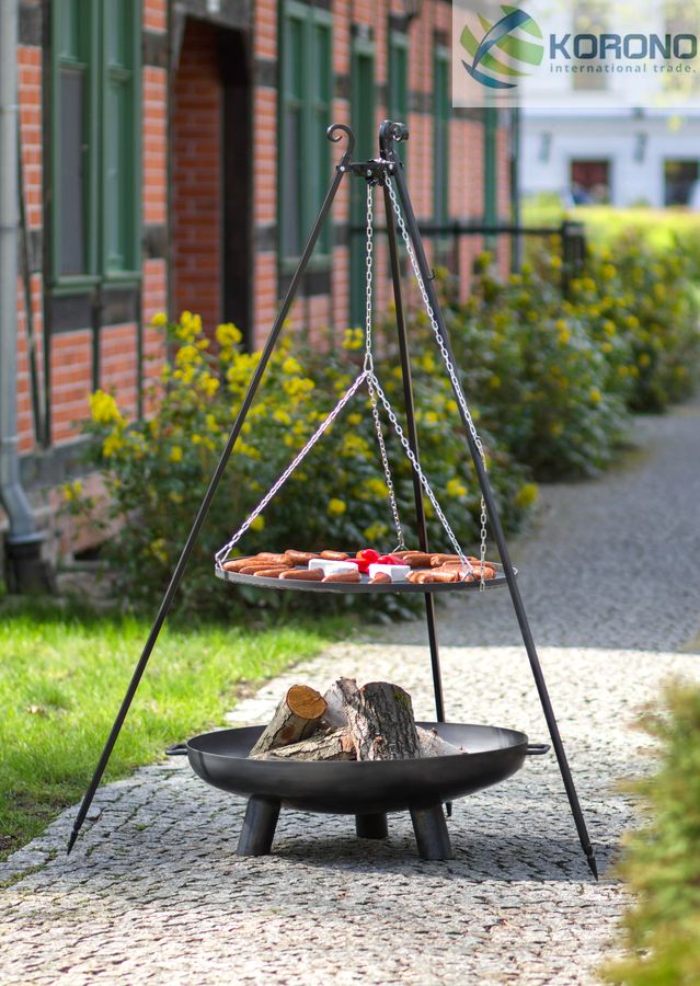Grill mit Feuerschale